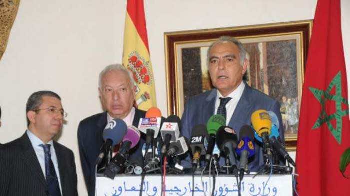 السفارة المغربية بإسبانيا تتدخل لحل مشكلة المغربي الذي حاول إحراق نفسه