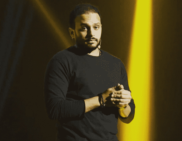 هيثم مفتاح لمنال الصديقي: جد فخور بملاقاتك – صورة