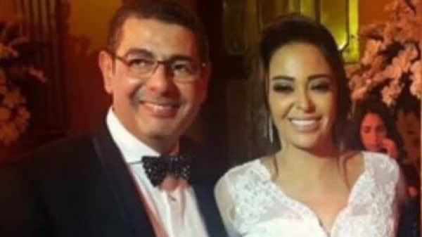 داليا البحيري تدخل القفص الذهبي للمرة الثالثة بعد موافقة ابنتها – صور