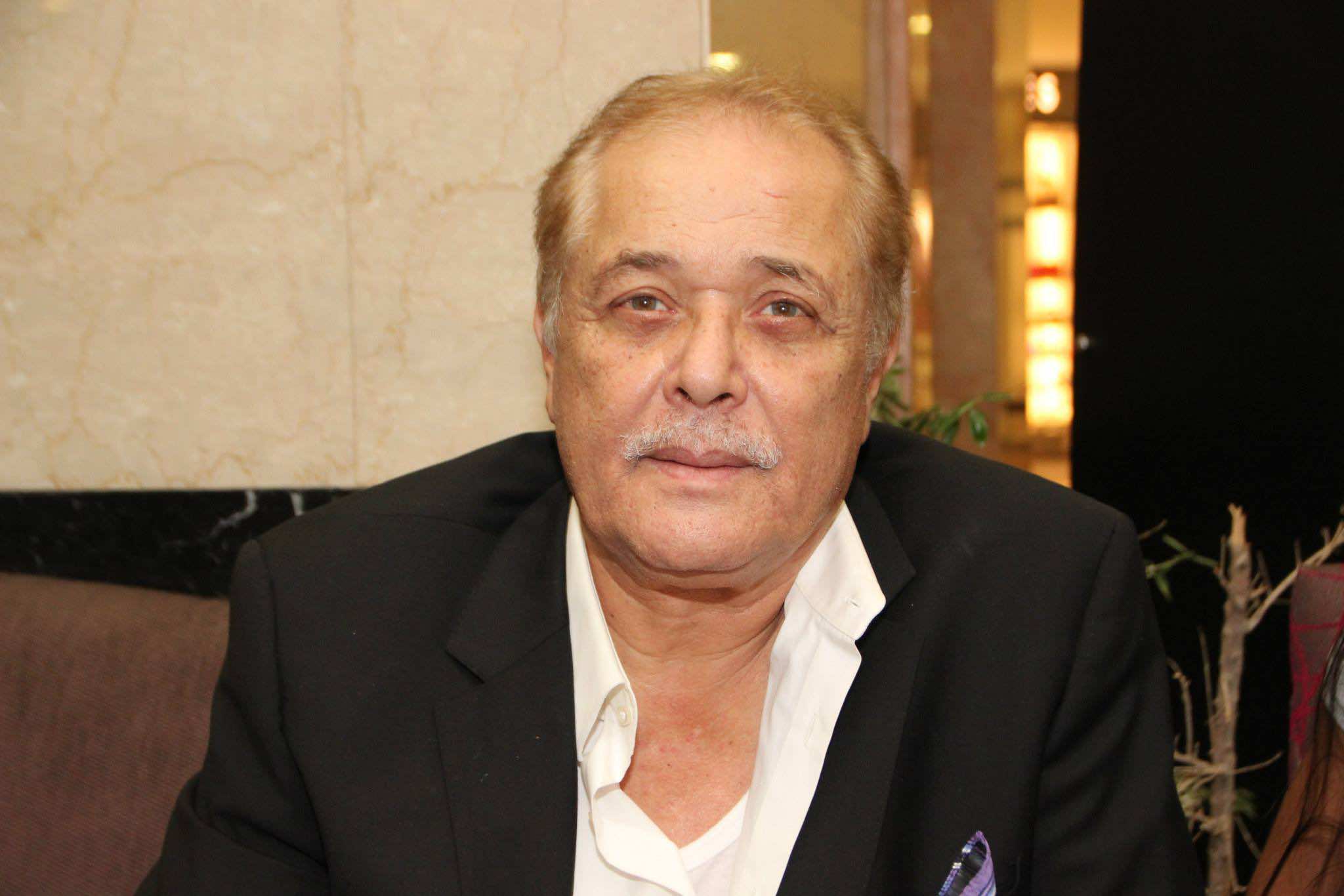 عمالقة السينما المصرية خطفهم "عام الرحيل"