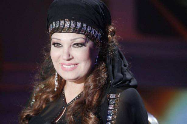 فيفي عبدو: "عاوزة صورة "سيلفي" مع ربنا"! - فيديو