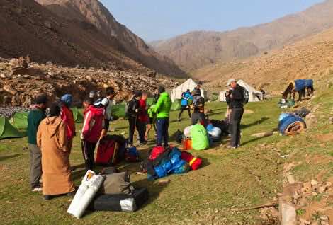 موجة البرد.. المغرب يوفر الغذاء والمأوى لـ 1200 شخص