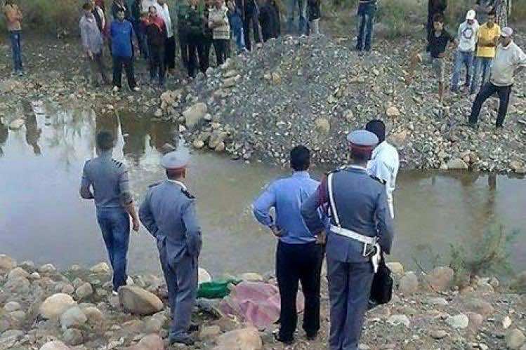 حفر ناهبي الرمال تبتلع شقيقين بغفساي