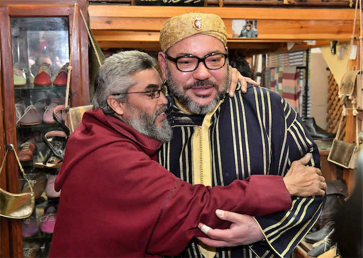 مشاهد من جولات الملك رفقة حرفيي الصناعة التقليدية بمراكش - ألبوم صور