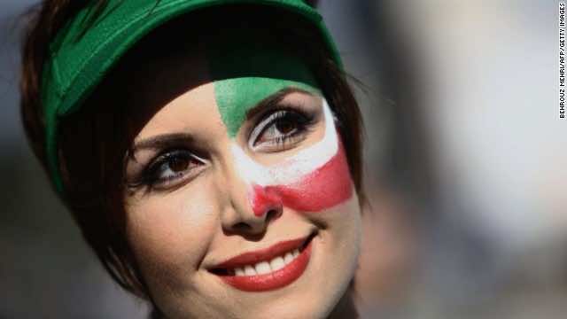 نصف الإيرانيين من أصول عربية