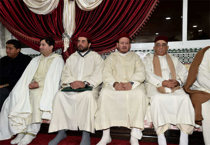 وزراء ومستشارو الملك في جنازة شيخ البودشيشيين-صور