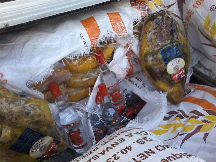 الجمارك تحجز لحوم خنزير كانت في طريقها إلى المغرب