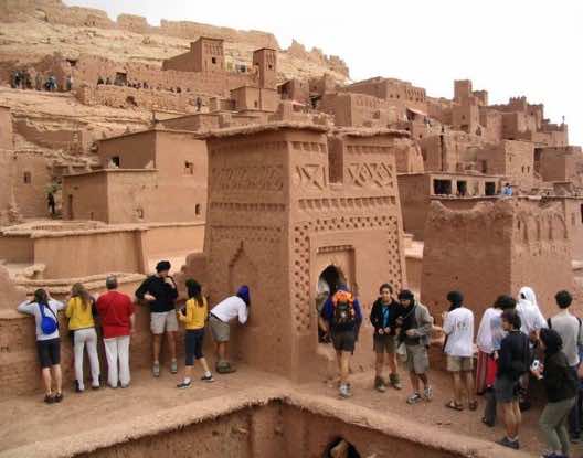 خطة المغرب لاستقطاب 100 ألف سائح روسي