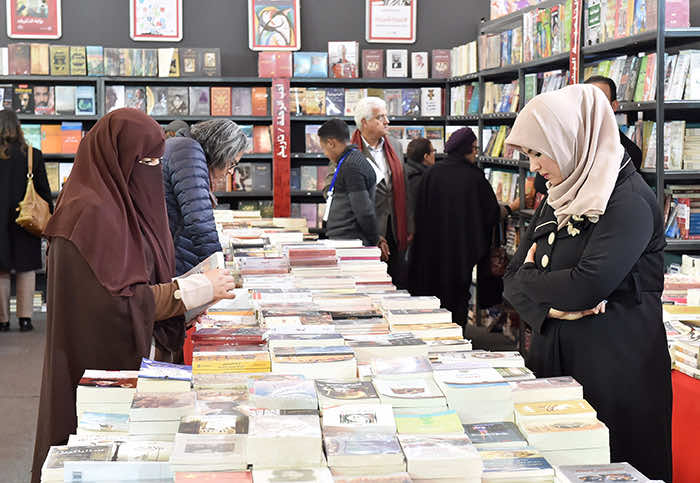 دول يزيد فيها عدد الوافدين على المواطنين المحليين
