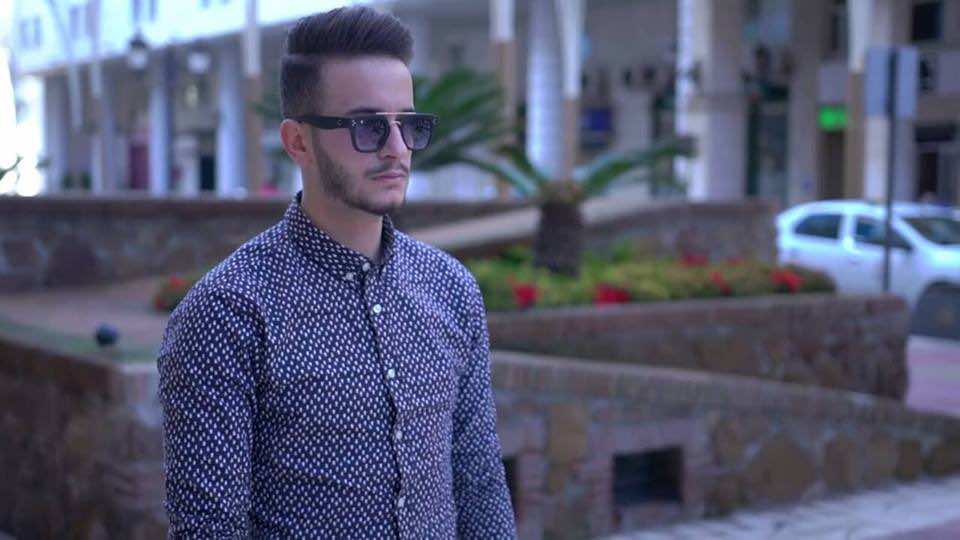 عماد بنعمر: تخليت عن حلمي بسبب الدراسة – فيديو