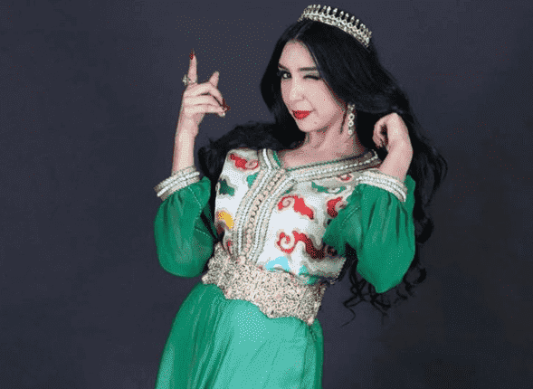 ملكة جمال الشرق الأوسط تبعث برسالة لجمهورها من شاحنة نفايات بأكادير – صورة