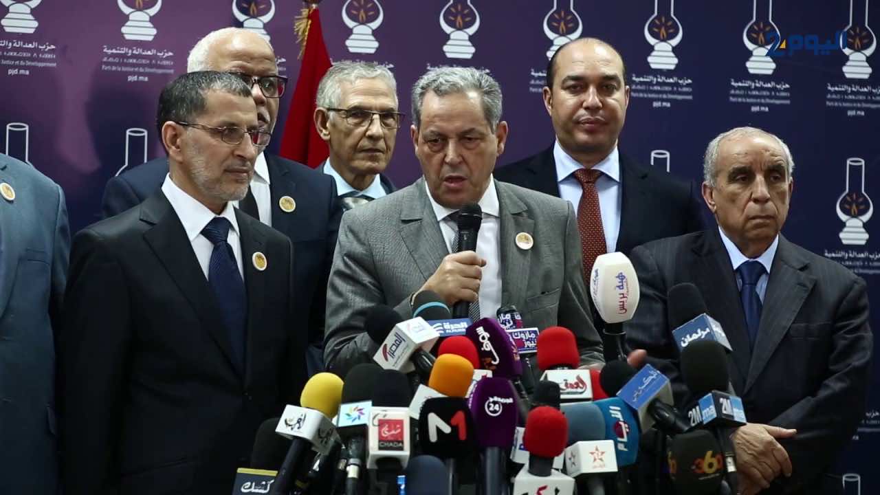 حزب العنصر يتشبث بحكومة العثماني ويدير ظهره لوزرائه المعاقبين