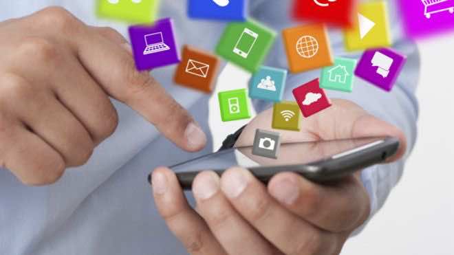 %85 من قراء "اليوم 24" مع نظام حماية المغاربة من رسائل الـ"SMS" المزعجة