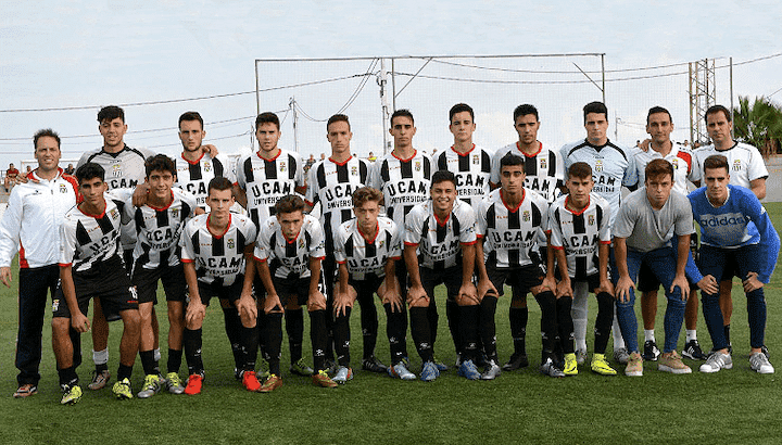 شاحنة "تعجل" بوفاة لاعب مغربي بإسبانيا