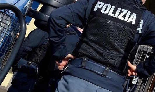إيطاليا تطرد مغربياً وصف الإيطاليين بـ"الكفار"