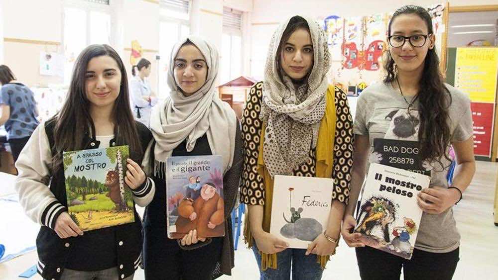 مغربيات يقدن مبادرة لتشجيع القراءة بإيطاليا