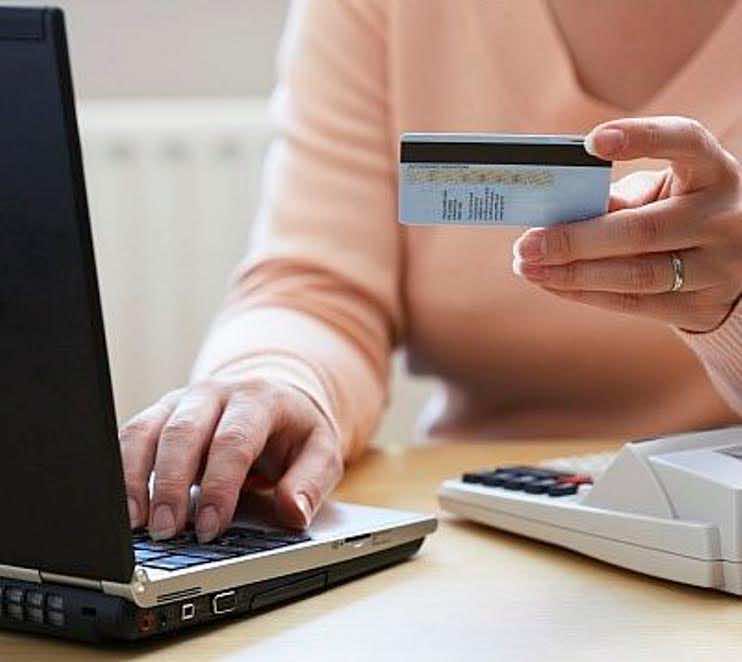المغاربة تداولوا 125 مليار ببطاقاتهم البنكية في نصف سنة