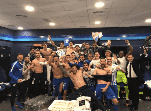 مالقا "يستفز" جماهير برشلونة بصورة "نشوة الفوز"