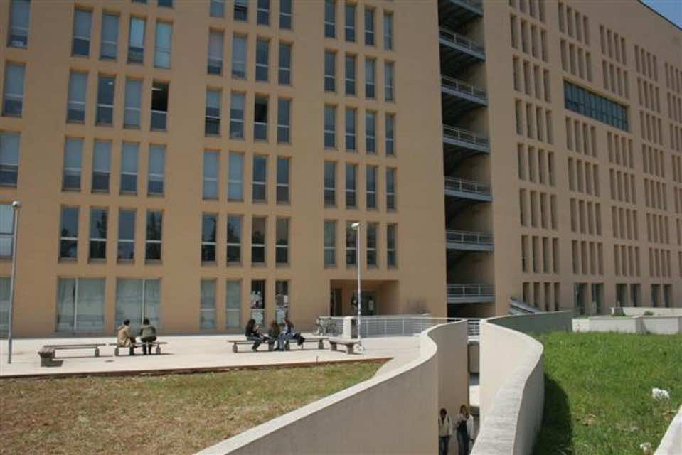  جدل في البرلمان الإيطالي بسبب ترحيل طالب مغربي يعاني أمراض نفسية    