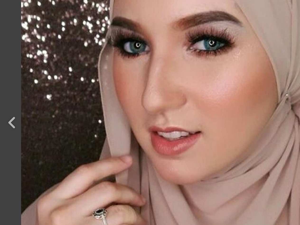 تفاصيل حصرية عن المغربية صاحبة "أفضل موديل محجبة"