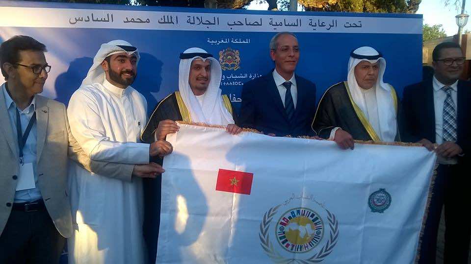 المغرب يسلم مفتاح عاصمة الشباب العربي إلى الكويت