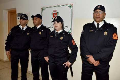 الشرطة المغربية ترتدي زيها الصيفي الجديد