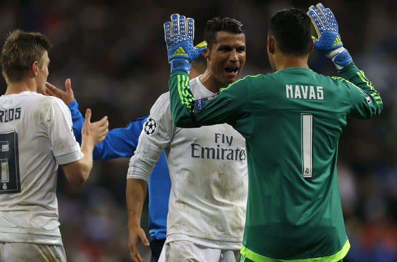 حارس ريال مدريد يتسلح بالهدوء وزيدان مصر على إبعاده!