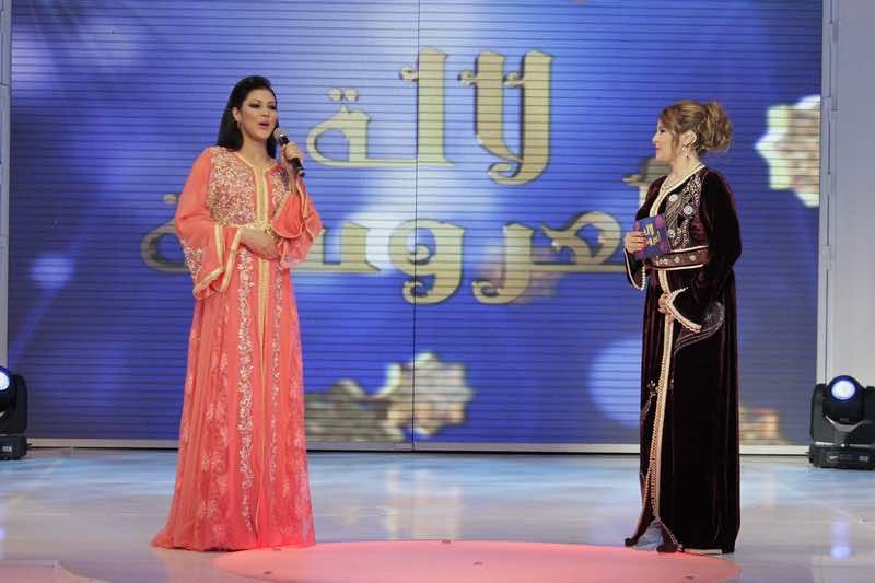 أشهر الفنانين في زفاف "لالة العروسة".. و20 حارس لمنع التصوير