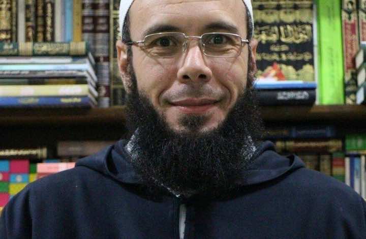 ناشط سلفي يشكو إرغامه على أداء غرامات لا علم له بها