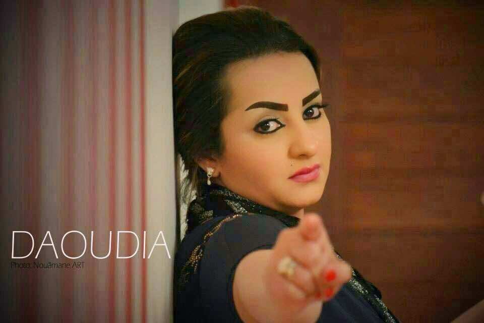 زينة الداوية ترسل رسالة خاصة إلى أمل صقر
