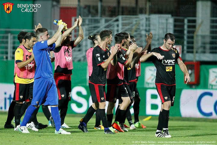 بينيفنتو يتأهل للدوري الإيطالي لأول مرة في تاريخه
