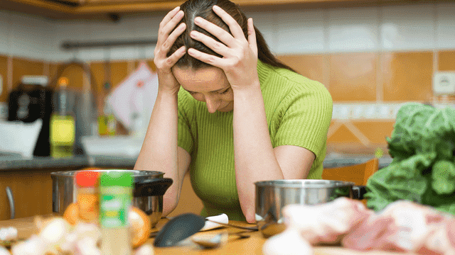 اتبعي هذه الحيل في رمضان لتوفير الوقت في المطبخ