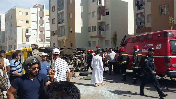 إصابة سبعة تلاميذ ومرافقتين لهم في حادثة سير بوجدة - صور
