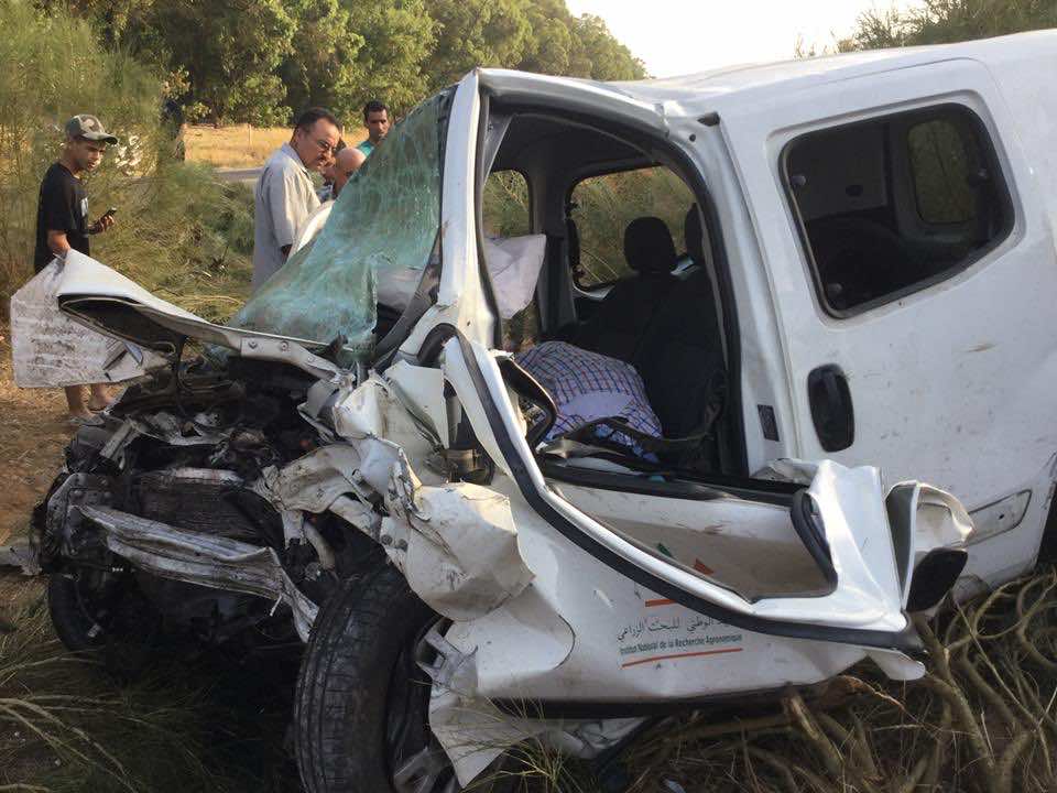 حادثة سير بـ"أوطوروط" الرباط طنجة تخلف قتيلا وجريحين - صور