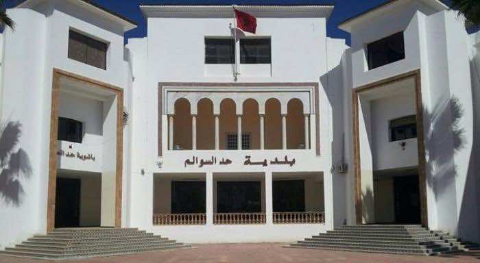 قاضي التحقيق يستمع إلى 3 موظفين في ملف رئيس بلدية حد السوالم