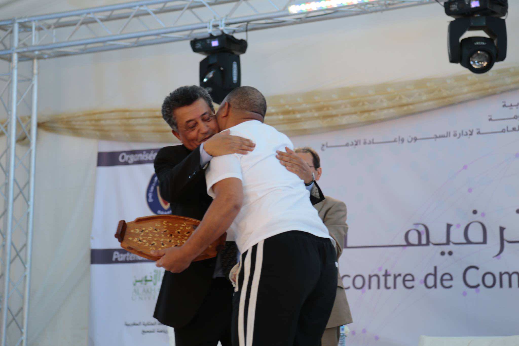 رسالة مؤثرة لـ"قيدوم" السجناء: نعتذر لضحايانا وعائلاتنا والوطن مما فعلناه!