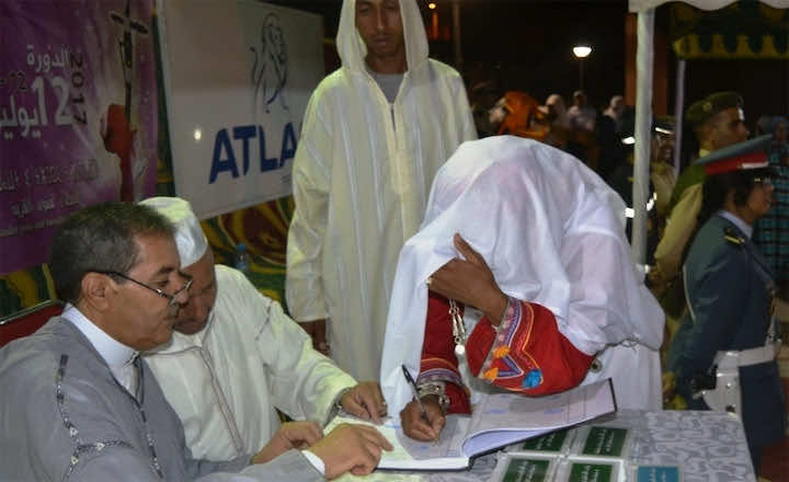  الزواج الجماعي.. "سُنة" لإنقاذ شباب تافراوت من شبح "العنوسة" - فيديو وصور