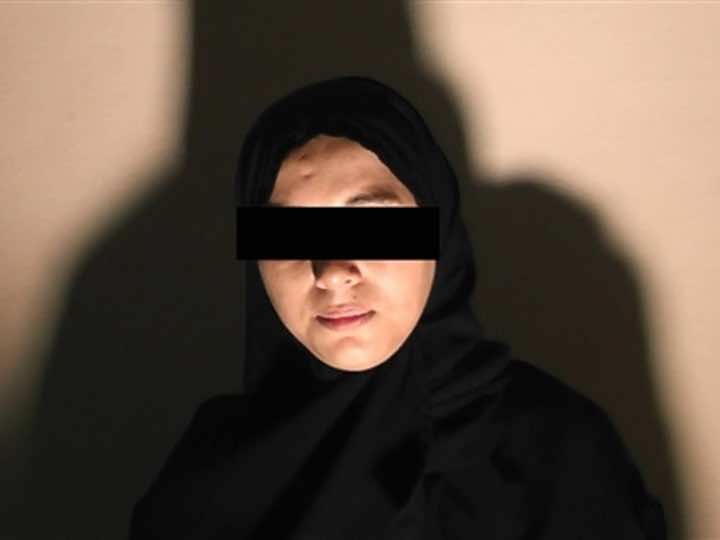 بعدما أوهمها أنه غني.. امرأة تقتل زوجها المسن بعد 10 أيام من الزواج