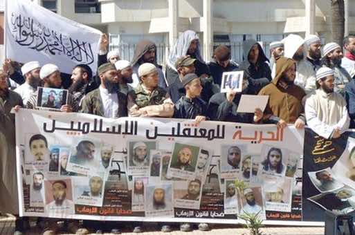 بسبب معتقلي الريف وشباب الفايسبوك...السلفيون "غاضبون" من الدولة
