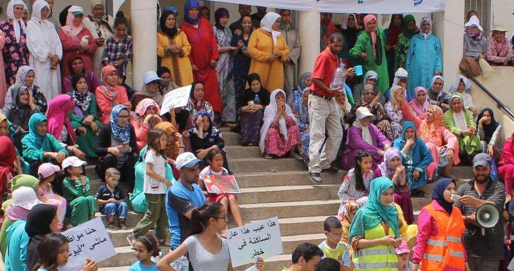 نساء تازة ينتفضن طلبا لدار للولادة وطبيب للأطفال