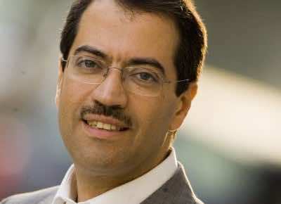 الأحزاب السياسية بين المدح والهجاء