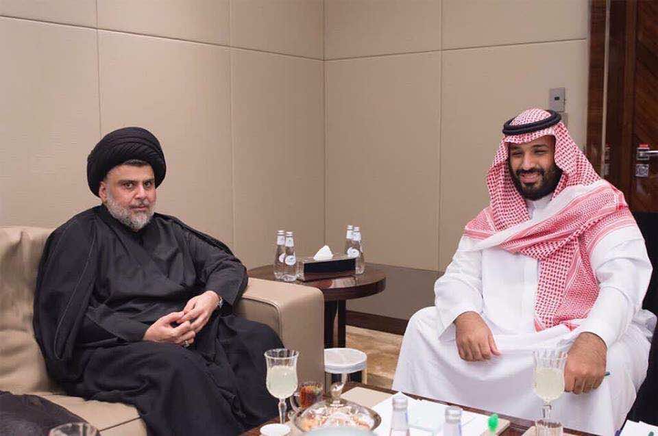 ولي العهد السعودي يهدي زعيما شيعيا 30 سيارة مصفحة