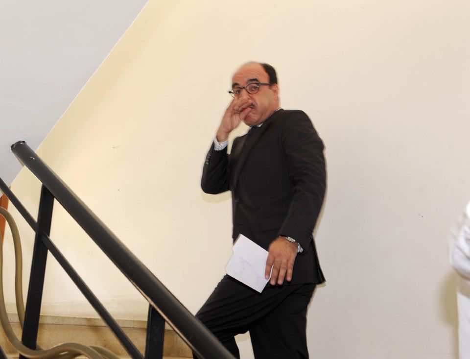 "أيتام" إلياس.. ما مصيرهم؟