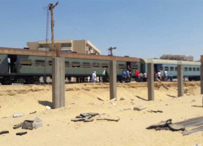 عاجل .. مقتل 20 شخصا في تصادم قطارين بمصر