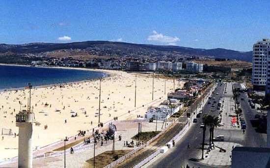 الأمن يفكك عصابة روعت مرتادي شواطئ طنجة