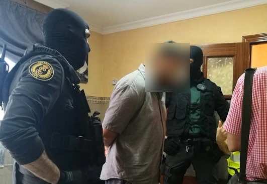 الأمن الإسباني : استغلال مغاربة لتبييض أموال موجهة لـ"داعش"  