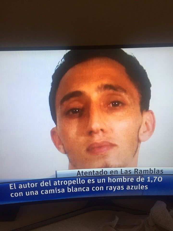 المغربي المشتبه في تنفيذه دهس برشلونة يسلم نفسه للشرطة ويقدم روايته للحادث