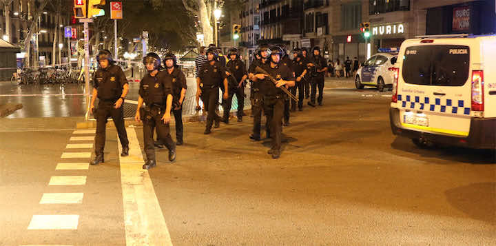 اعتقال شخص ثالث على صلة بهجمات برشلونة