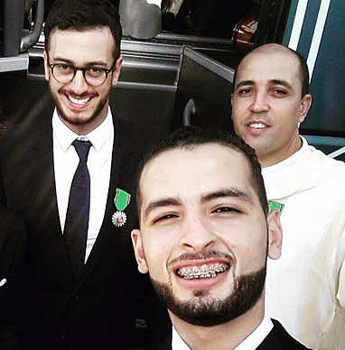 فنانون حظوا بعناية القصر يتفاعلون مع ذكرى ميلاد الملك - صور