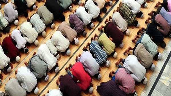 خطة الرباط لاستعادة السيطرة على مساجد كطالونيا